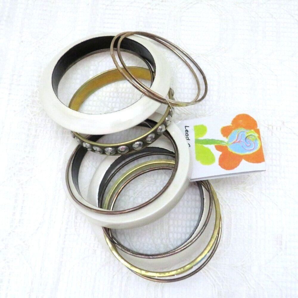 Bangle Bracelets Women Set of 11 Mixed Chunky Boho Chunky and Thin Cream Silver